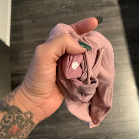 ❌sold❌ lululemon align cross waist grandeur 4 - Picture 4 of 4
